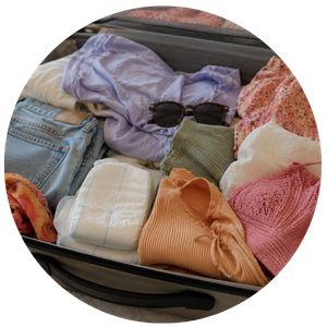 Incontinence en vacances : bien préparer son séjour et son voyage